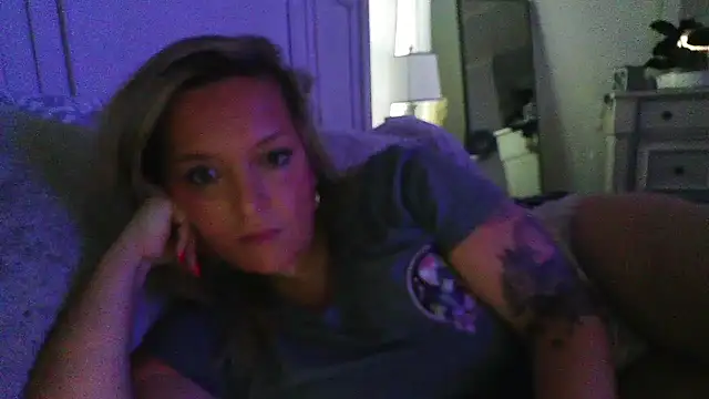 JennaLynn785 online show from October 6, 2025, 3:24 pm