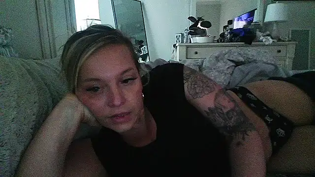 JennaLynn785 online show from October 1, 2025, 3:38 pm