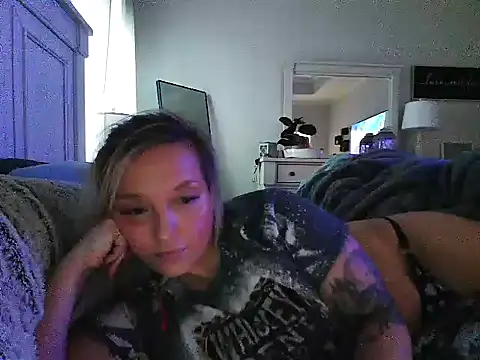 JennaLynn785 online show from September 22, 2025, 3:07 pm