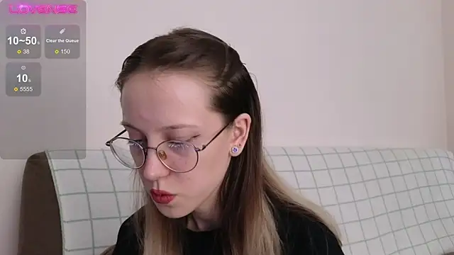 MaryBliss online show from December 15, 2025, 12:27 am