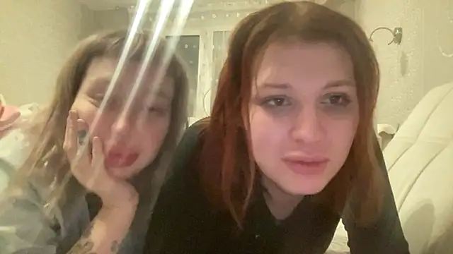 Snapshot of Gloryyaa chatting on October 18, 2025, 6:54 pm Gloryyaa online show from October 18, 2025, 6:54 pm