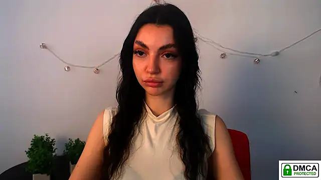 Lexi Jous online show from April 17, 2026, 12:52 pm