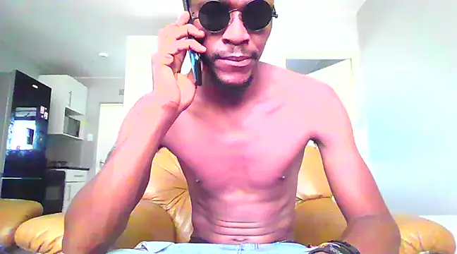 Snapshot of 1NakedTruth chatting on February 4, 2025, 3:26 pm 1NakedTruth online show from February 4, 2025, 3:26 pm