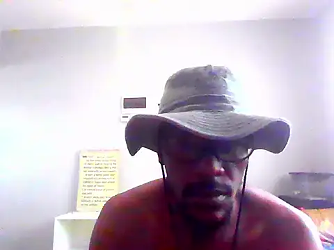 Snapshot of 1NakedTruth chatting on October 1, 2025, 6:29 am 1NakedTruth online show from October 1, 2025, 6:29 am