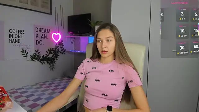 Snapshot of SofiaLolipop chatting on November 12, 2025, 11:14 am SofiaLolipop online show from November 12, 2025, 11:14 am