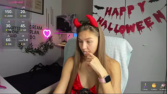 Snapshot of SofiaLolipop chatting on November 3, 2025, 7:57 am SofiaLolipop online show from November 3, 2025, 7:57 am