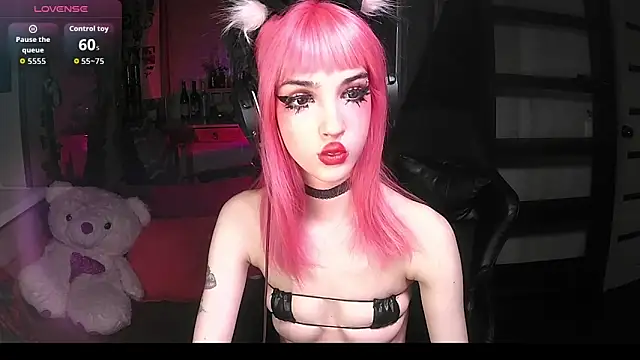 Snapshot of Ink__pleasure chatting on October 9, 2025, 1:17 am Ink pleasure online show from October 9, 2025, 1:17 am