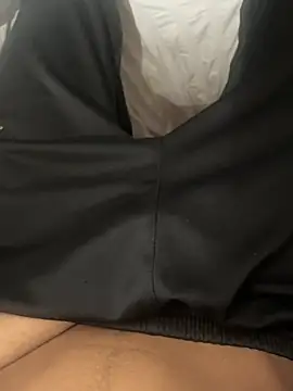 Snapshot of mdnn77 chatting on February 22, 2025, 2:08 pm mdnn77 online show from February 22, 2025, 2:08 pm