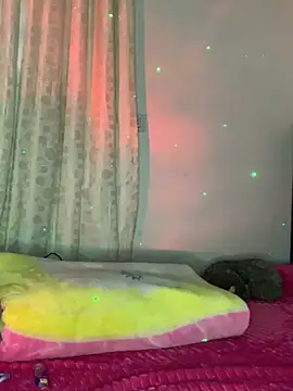 LunaShine  online show from March 14, 2025, 11:22 pm