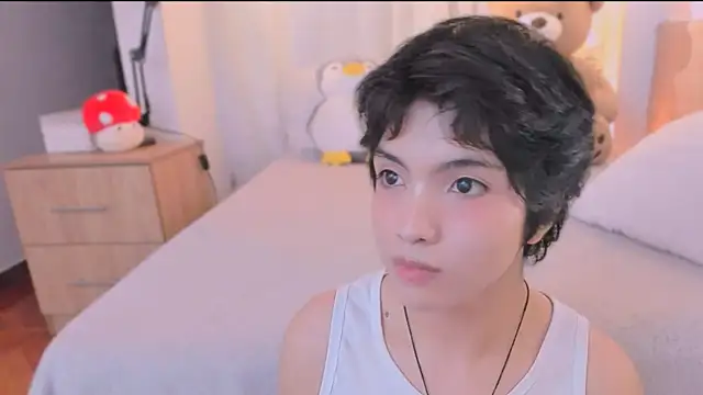 AllanYong18 online show from March 5, 2026, 7:05 am