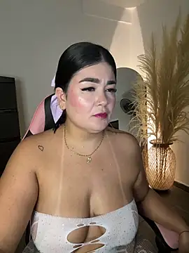 Snapshot of karla_hotgirl chatting on May 23, 2026, 1:26 am karla hotgirl online show from May 23, 2026, 1:26 am
