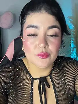 Snapshot of karla_hotgirl chatting on June 3, 2026, 1:06 am karla hotgirl online show from June 3, 2026, 1:06 am