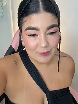 Snapshot of karla_hotgirl chatting on April 10, 2026, 1:12 am karla hotgirl online show from April 10, 2026, 1:12 am