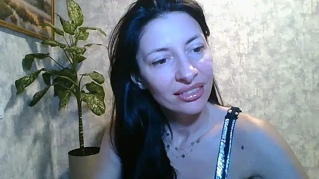 LissaBlossom online show from June 23, 2026, 12:47 pm