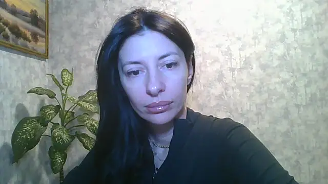 Snapshot of LissaBlossom chatting on February 14, 2026, 4:02 am LissaBlossom online show from February 14, 2026, 4:02 am