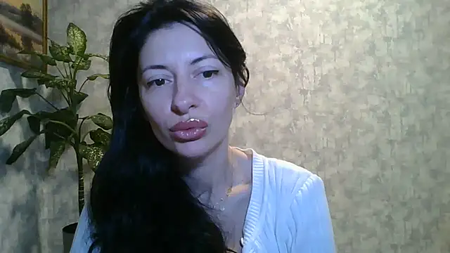Snapshot of LissaBlossom chatting on June 20, 2026, 3:55 am LissaBlossom online show from June 20, 2026, 3:55 am