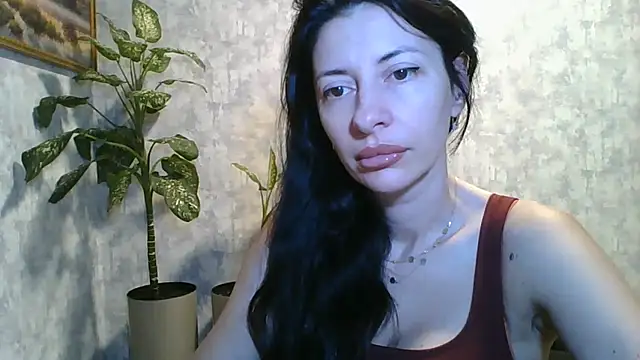 LissaBlossom online show from June 28, 2026, 3:24 am