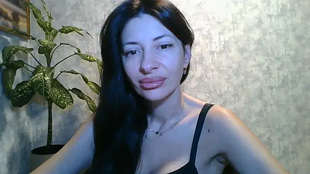 LissaBlossom online show from July 9, 2026, 4:24 am