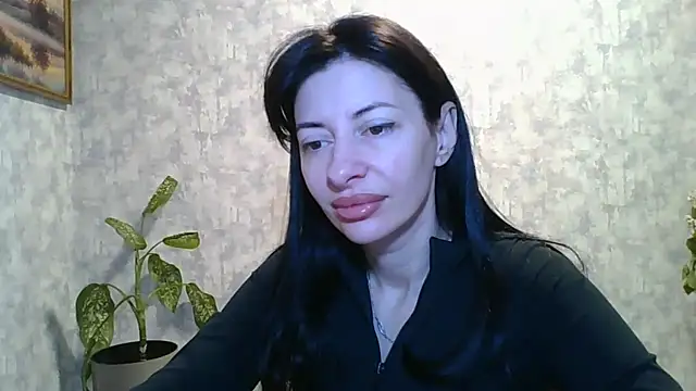 LissaBlossom online show from May 2, 2026, 5:01 am