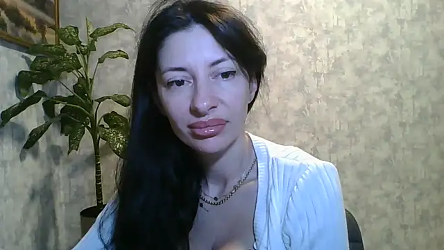 Snapshot of LissaBlossom chatting on June 7, 2026, 3:12 am LissaBlossom online show from June 7, 2026, 3:12 am