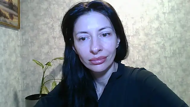 Snapshot of LissaBlossom chatting on May 18, 2026, 5:18 pm LissaBlossom online show from May 18, 2026, 5:18 pm