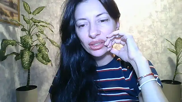 LissaBlossom online show from August 1, 2026, 4:10 am