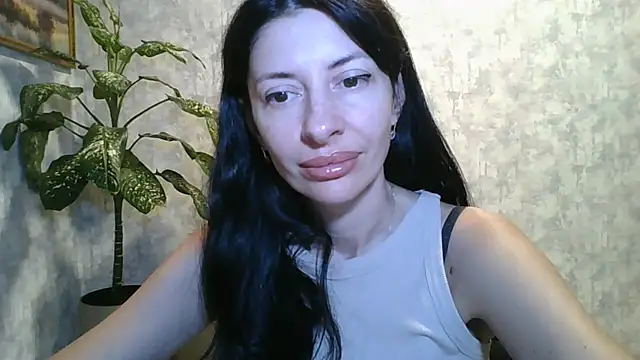LissaBlossom online show from July 10, 2026, 3:50 am