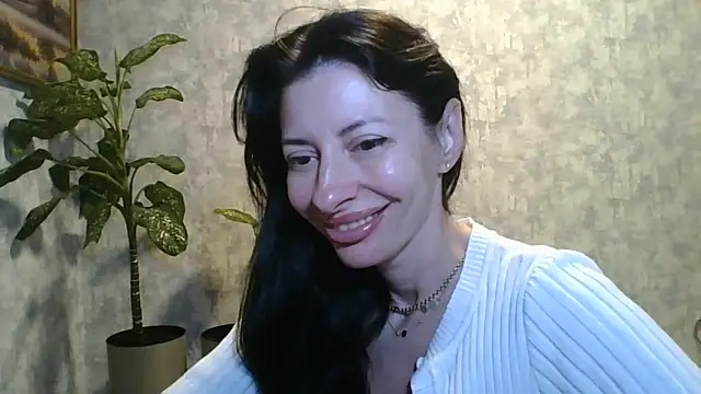 Snapshot of LissaBlossom chatting on June 5, 2026, 3:00 am LissaBlossom online show from June 5, 2026, 3:00 am