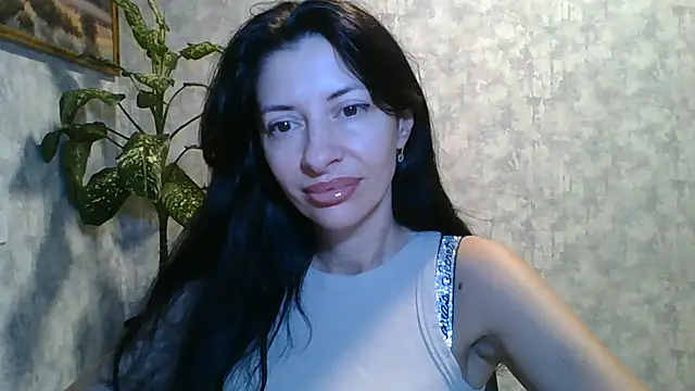 LissaBlossom online show from July 8, 2026, 2:13 am