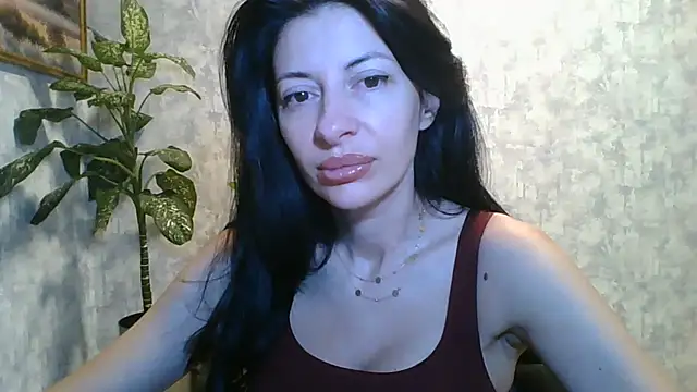 Snapshot of LissaBlossom chatting on June 21, 2026, 3:45 am LissaBlossom online show from June 21, 2026, 3:45 am