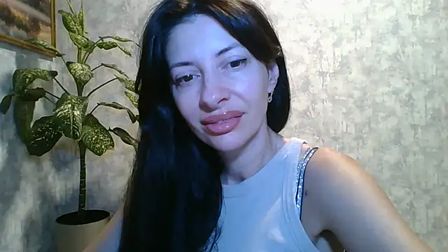 LissaBlossom online show from July 17, 2026, 2:31 am