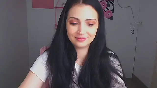 Amalia amor online show from April 24, 2026, 5:53 am
