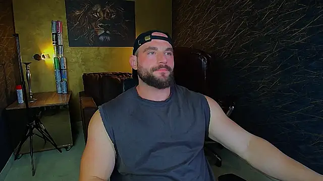 Snapshot of AdamJamesonn chatting on June 4, 2026, 5:56 am AdamJamesonn online show from June 4, 2026, 5:56 am