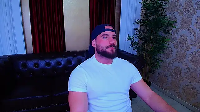 AdamJamesonn online show from October 27, 2025, 5:19 am