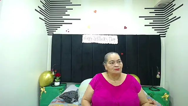 Snapshot of VickyBoobss chatting on March 21, 2026, 12:42 pm VickyBoobss online show from March 21, 2026, 12:42 pm