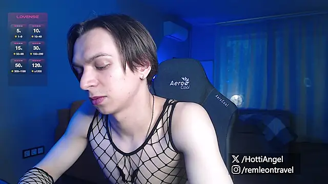 Snapshot of leon_yuugen chatting on April 22, 2026, 4:36 pm leon yuugen online show from April 22, 2026, 4:36 pm