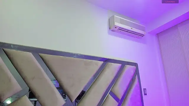 Snapshot of kathy_bakerr chatting on March 22, 2026, 1:23 pm kathy bakerr online show from March 22, 2026, 1:23 pm