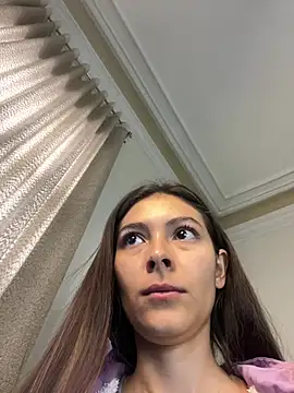 Aleska Miami online show from February 17, 2026, 1:52 pm