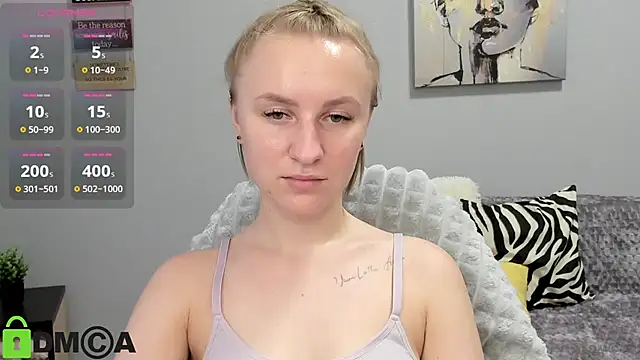 Snapshot of BeautyBlondy chatting on August 7, 2026, 11:27 am BeautyBlondy online show from August 7, 2026, 11:27 am