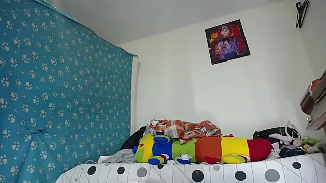 Snapshot of boysLittle chatting on November 13, 2025, 4:38 am boysLittle online show from November 13, 2025, 4:38 am