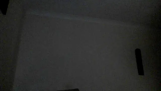 allnaked00 online show from May 14, 2026, 11:57 pm