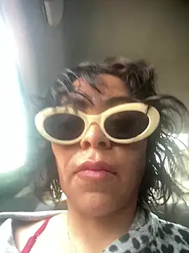 lashula online show from March 15, 2026, 8:27 pm