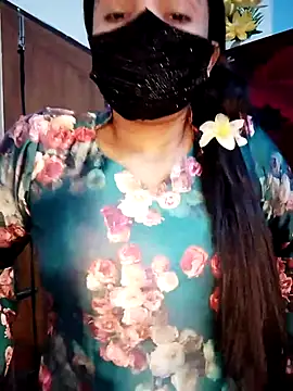 Snapshot of Anika-1 chatting on December 3, 2025, 8:14 am Anika-1 online show from December 3, 2025, 8:14 am