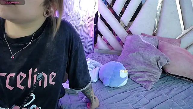 NyxAndria 1 online show from February 3, 2026, 1:05 am