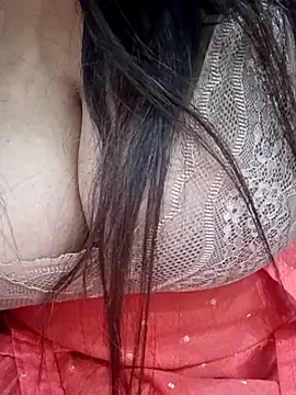 Snapshot of Snehalive chatting on December 5, 2025, 5:39 am Snehalive online show from December 5, 2025, 5:39 am