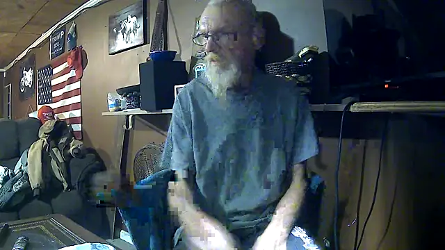 Snapshot of Aldick68 chatting on November 23, 2025, 5:50 am Aldick68 online show from November 23, 2025, 5:50 am