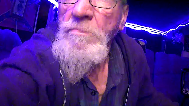 Snapshot of Aldick68 chatting on November 29, 2025, 8:36 am Aldick68 online show from November 29, 2025, 8:36 am