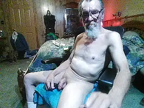 Snapshot of Aldick68 chatting on March 17, 2025, 1:35 am Aldick68 online show from March 17, 2025, 1:35 am