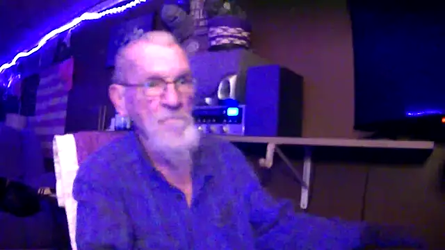 Snapshot of Aldick68 chatting on November 28, 2025, 7:41 am Aldick68 online show from November 28, 2025, 7:41 am