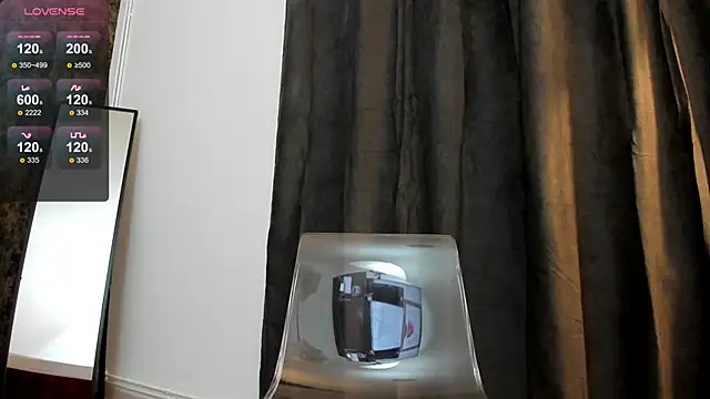 KylieReina online show from February 2, 2025, 7:09 am